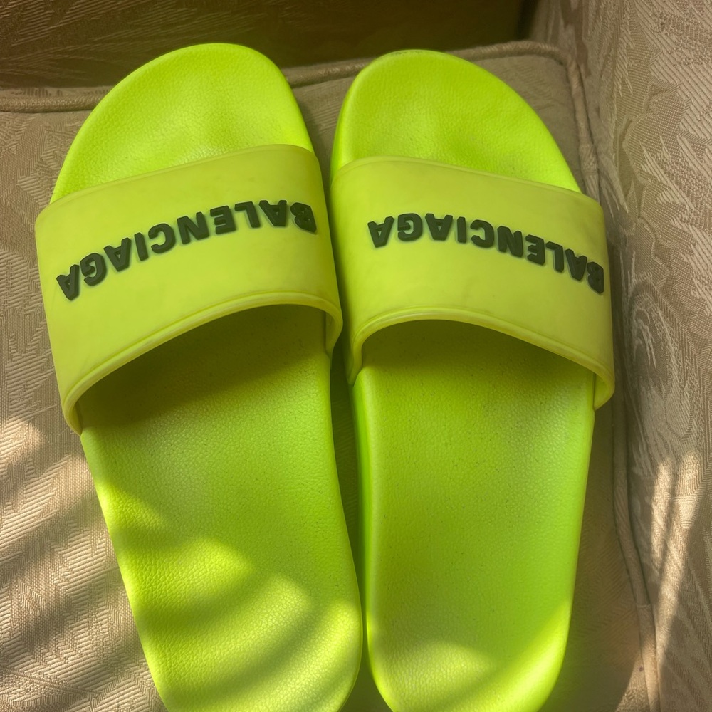 Balenciaga Fluorescent Yellow Slides-size 8